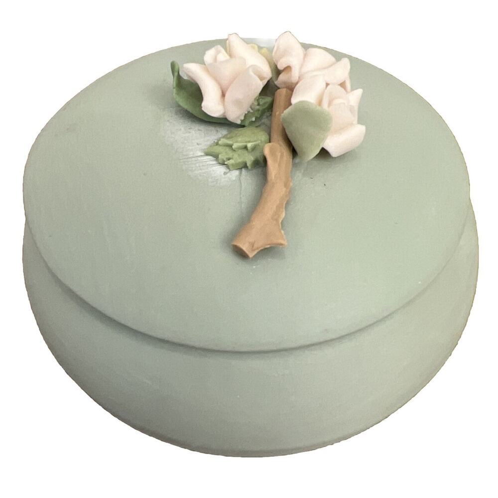 Green Trinket Jewelry box‎ with rose on top.
